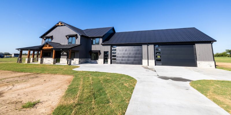 What You Need to Know About Barndominiums